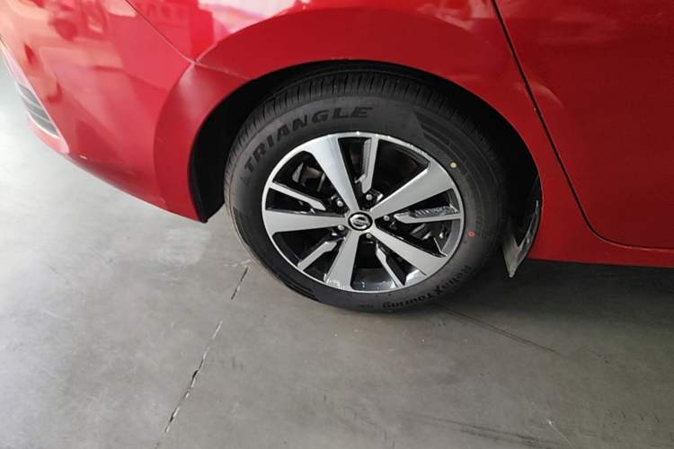 Used Nissan Lannia 2019 1.6L CVT Cool Edition China VI Right Rear Wheel Hub