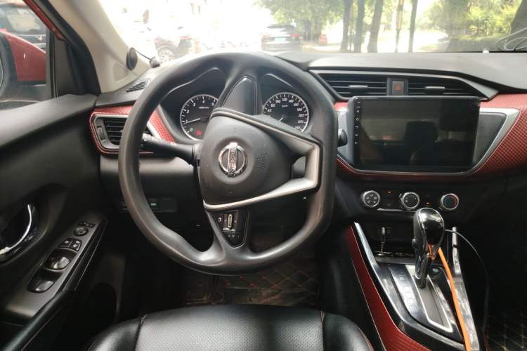 Used Nissan Lannia 2019 1.6L CVT Cool Edition China V Standard Steering Wheel