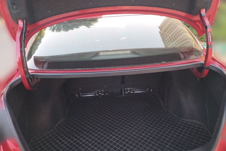 Used Nissan Lannia 2019 1.6L CVT Cool Edition China V Standard Trunk
