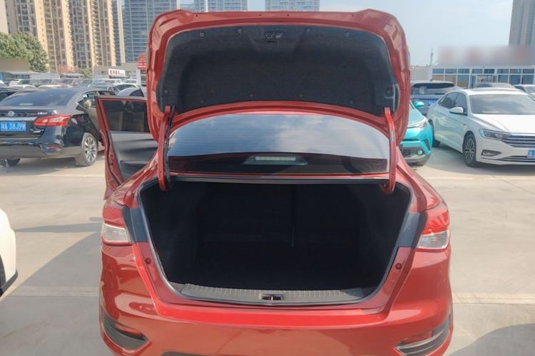 Used Nissan Lannia 2019 1.6L CVT Cool Edition China VI Trunk