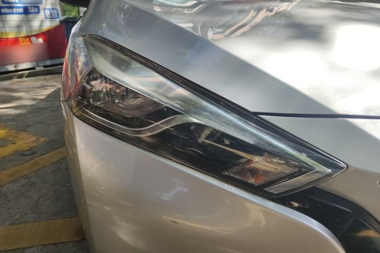 Used Nissan Lannia 2019 1.6L Manual Fashion Edition China V Standard Right Front Headlight