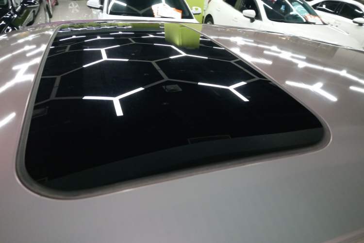 Used Nissan Lannia 2019 1.6L CVT Smart Connect Smart Cool Version China V Standard Roof