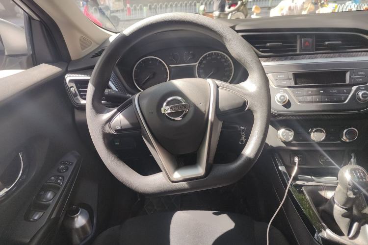 Used Nissan Lannia 2019 1.6L Manual Fashion Edition China V Standard Steering Wheel