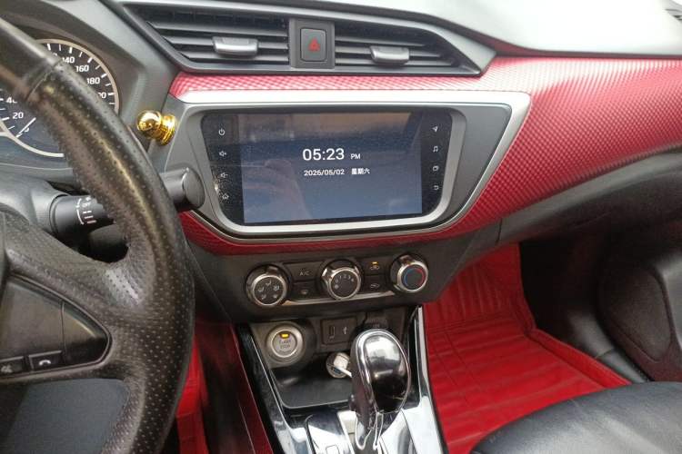 Used Nissan Lannia 2019 1.6L CVT Smart Connect Smart Cool Version China V Standard Audio And AC Panel