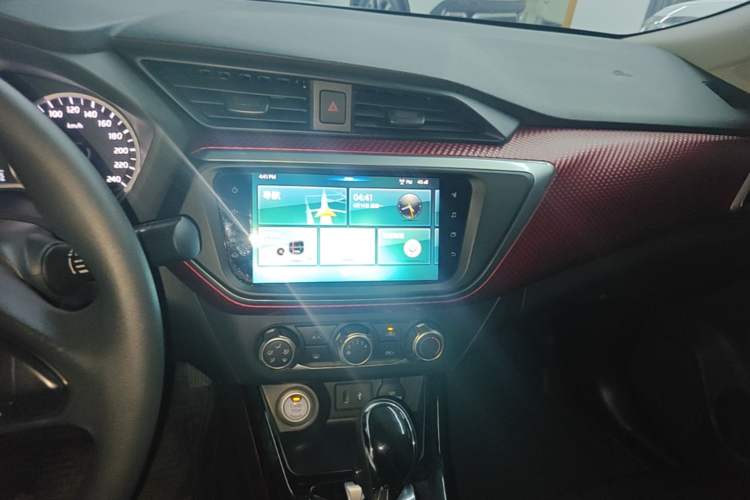 Used Nissan Lannia 2019 1.6L CVT Smart Connect Smart Cool Version China VI Standard Audio And AC Panel