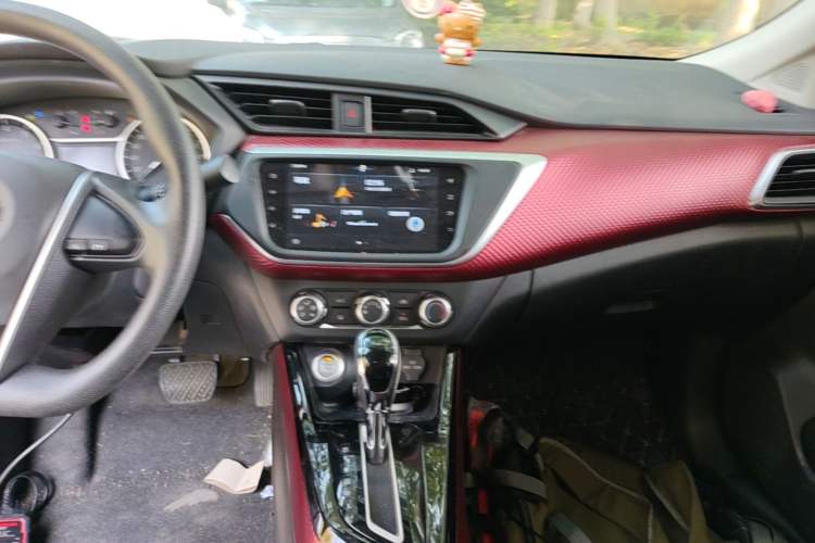 Used Nissan Lannia 2019 1.6L CVT Smart Connect Smart Cool Version China VI Standard Audio And AC Panel