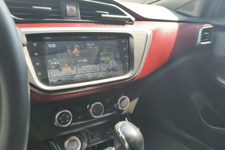 Used Nissan Lannia 2019 1.6L CVT Smart Connect Smart Cool Version China V Standard Audio And AC Panel