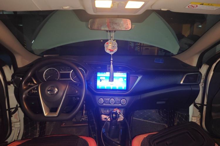 Used Nissan Lannia 2019 1.6L Manual Cool Edition China V Standard Center Console