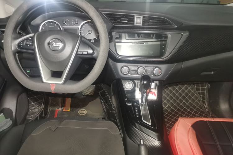 Used Nissan Lannia 2019 1.6L CVT Smart Connect Smart Cool Version China V Standard Center Console