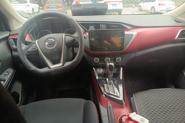 Used Nissan Lannia 2019 1.6L CVT Smart Connect Smart Cool Version China V Standard Center Console