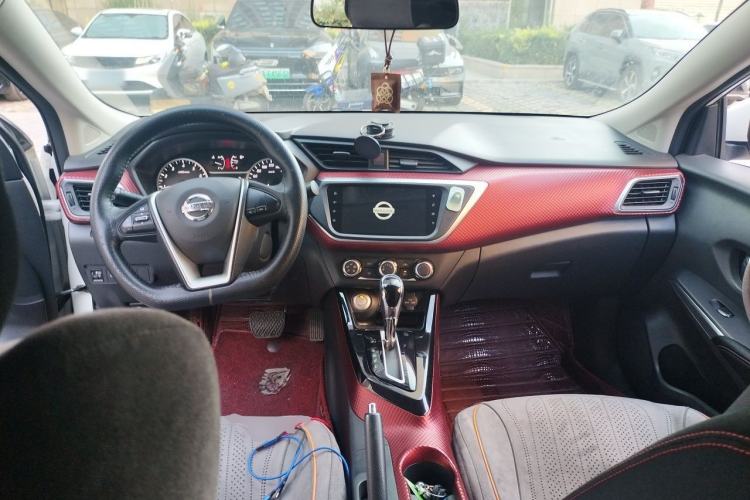 Used Nissan Lannia 2019 1.6L CVT Smart Connect Smart Cool Version China V Standard Center Console