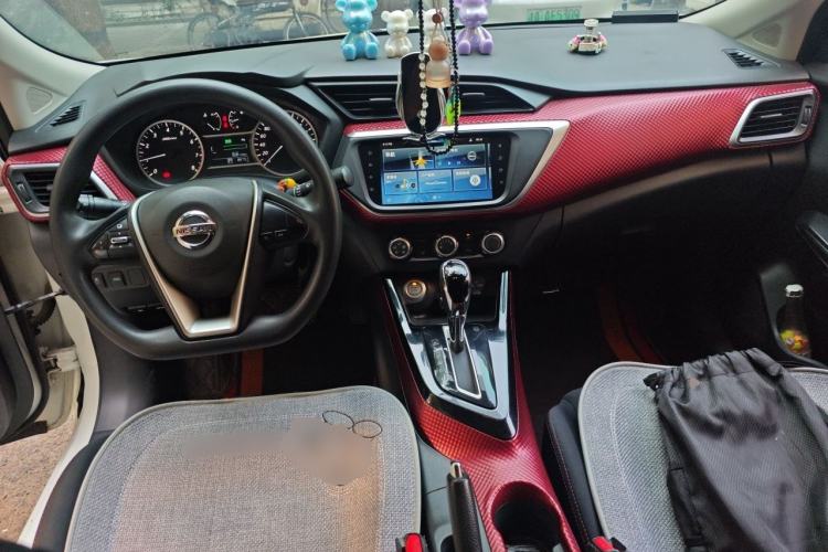 Used Nissan Lannia 2019 1.6L CVT Smart Connect Smart Cool Version China V Standard Center Console