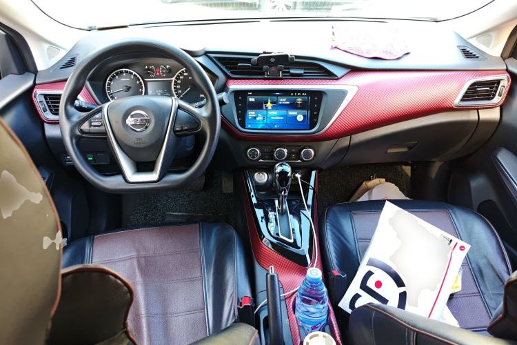 Used Nissan Lannia 2019 1.6L CVT Smart Connect Smart Cool Version China VI Standard Center Console