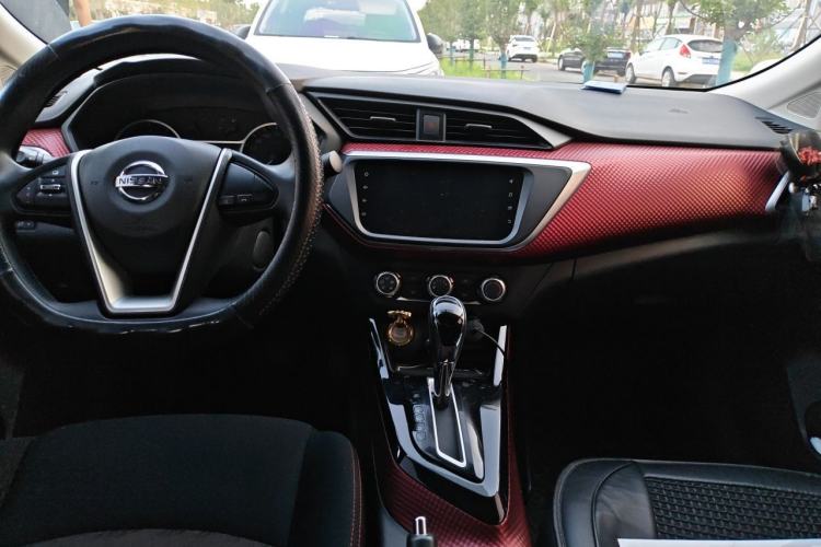 Used Nissan Lannia 2019 1.6L CVT Smart Connect Smart Cool Version China VI Standard Center Console