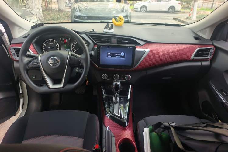 Used Nissan Lannia 2019 1.6L CVT Cool Edition China VI Center Console