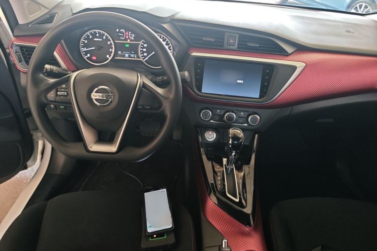 Used Nissan Lannia 2019 1.6L CVT Smart Connect Smart Cool Version China VI Standard Center Console