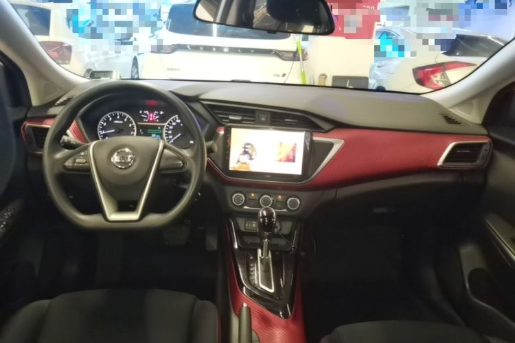 Used Nissan Lannia 2019 1.6L CVT Cool Edition China VI Center Console