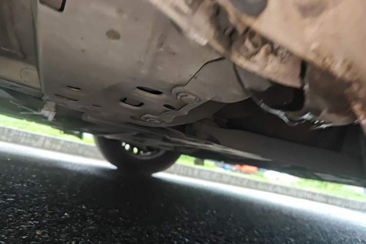 Used Nissan Lannia 2019 1.6L Manual Fashion Edition China V Standard Chassis Front Right