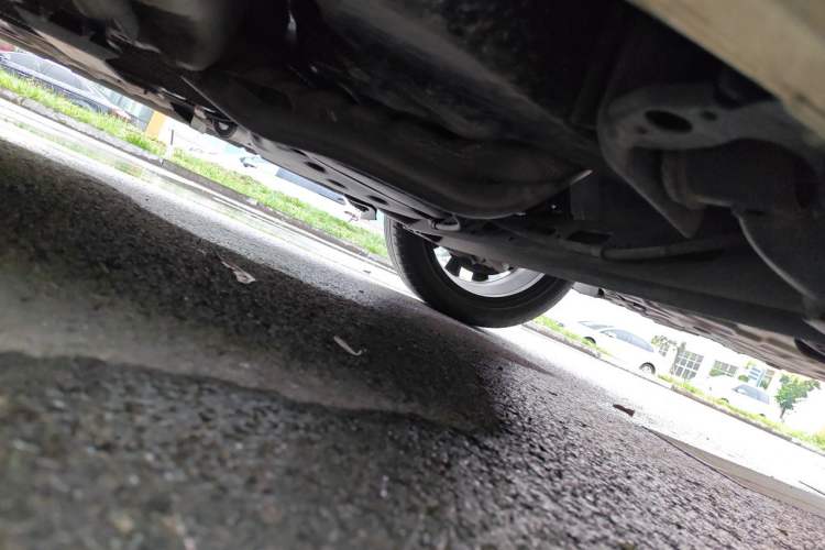 Used Nissan Lannia 2019 1.6L CVT Smart Connect Smart Cool Version China VI Standard Chassis Rear Left