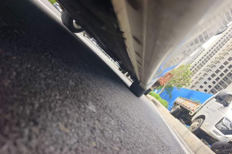 Used Nissan Lannia 2019 1.6L CVT Smart Connect Smart Cool Version China VI Standard Chassis Rear Right