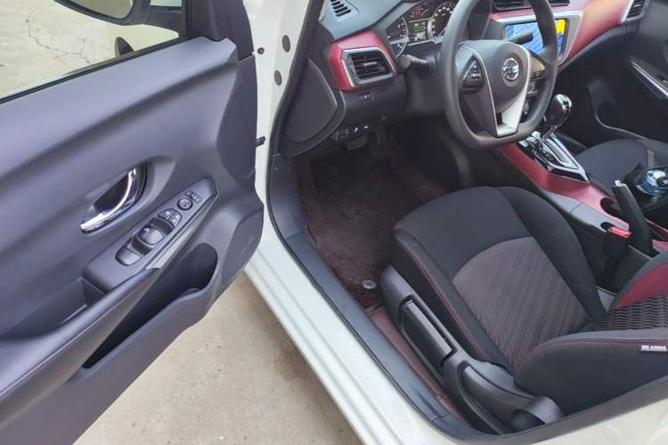 Used Nissan Lannia 2019 1.6L CVT Smart Connect Smart Cool Version China VI Standard Driver Seat