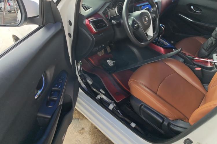 Used Nissan Lannia 2019 1.6L CVT Smart Connect Smart Cool Version China VI Standard Driver Seat