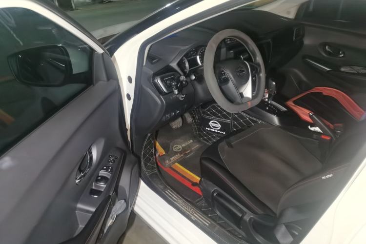 Used Nissan Lannia 2019 1.6L CVT Smart Connect Smart Cool Version China V Standard Driver Seat