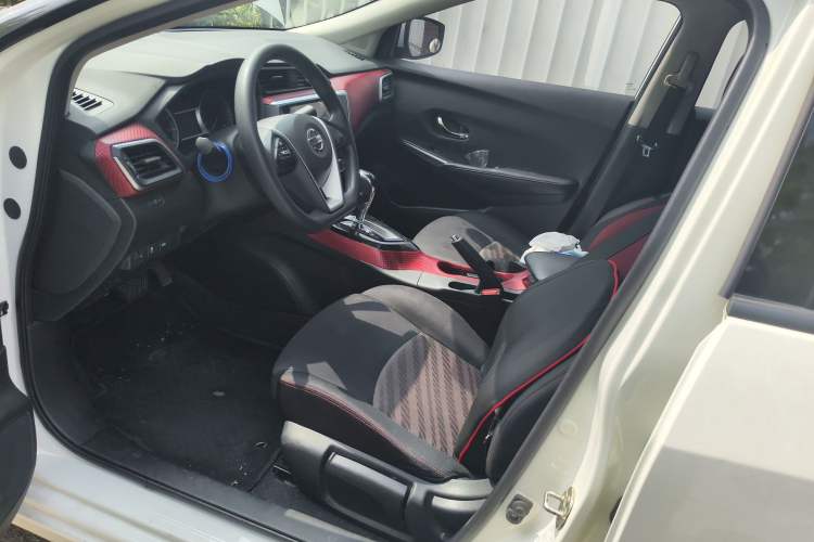 Used Nissan Lannia 2019 1.6L CVT Smart Connect Smart Cool Version China VI Standard Driver Seat