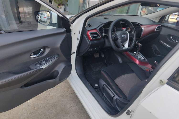Used Nissan Lannia 2019 1.6L CVT Cool Edition China VI Driver Seat