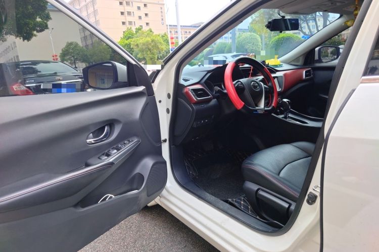 Used Nissan Lannia 2019 1.6L CVT Smart Connect Smart Cool Version China V Standard Driver Seat
