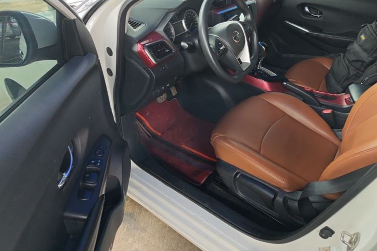 Used Nissan Lannia 2019 1.6L CVT Smart Connect Smart Cool Version China VI Standard Driver Seat