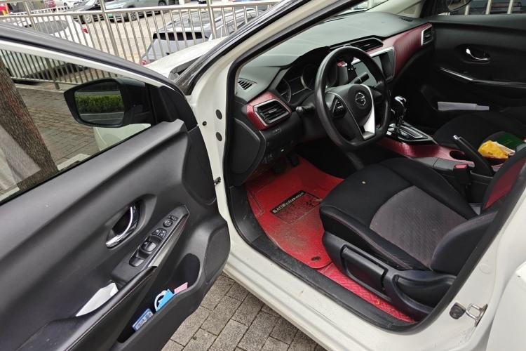 Used Nissan Lannia 2019 1.6L CVT Cool Edition China V Standard Driver Seat