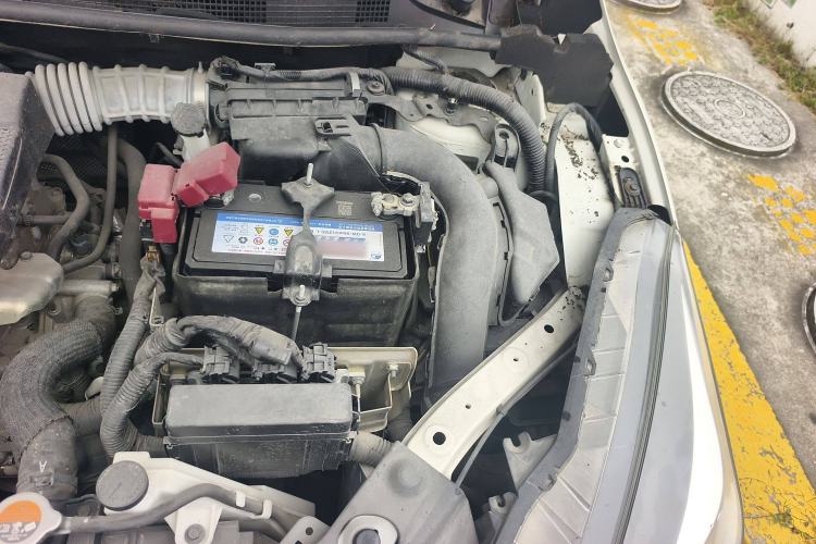 Used Nissan Lannia 2019 1.6L CVT Smart Connect Smart Cool Version China V Standard Engine Bay Left
