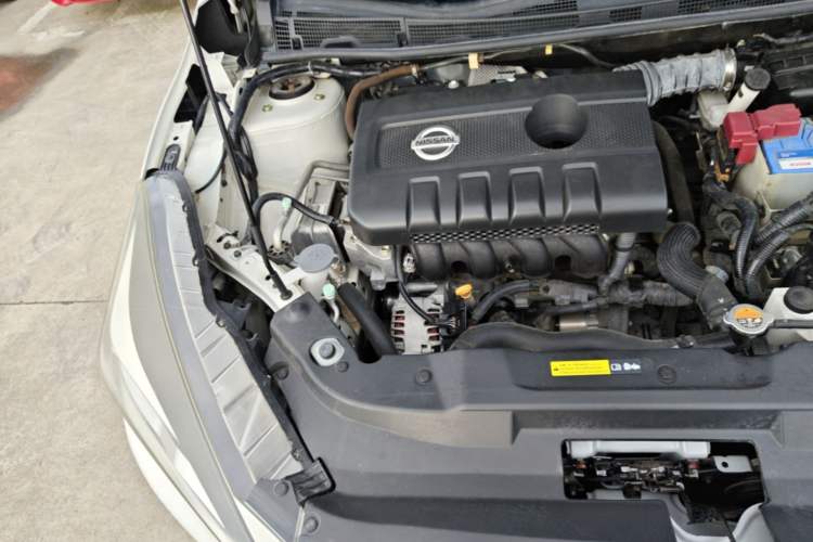 Used Nissan Lannia 2019 1.6L CVT Smart Connect Smart Cool Version China V Standard Engine Bay Right