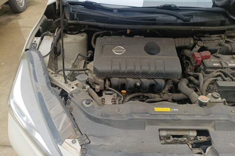 Used Nissan Lannia 2019 1.6L CVT Smart Connect Smart Cool Version China V Standard Engine Bay Right