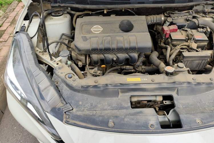 Used Nissan Lannia 2019 1.6L CVT Smart Connect Smart Cool Version China V Standard Engine Bay Right