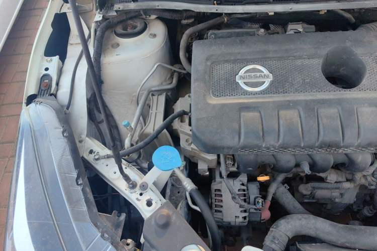 Used Nissan Lannia 2019 1.6L CVT Cool Edition China VI Engine Bay Right