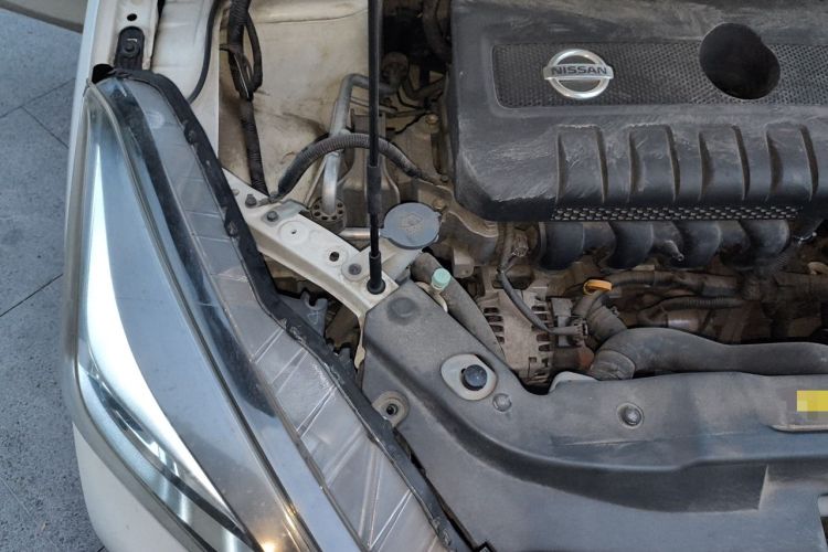 Used Nissan Lannia 2019 1.6L CVT Smart Connect Smart Cool Version China VI Standard Engine Bay Right