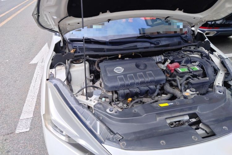 Used Nissan Lannia 2019 1.6L CVT Smart Connect Smart Cool Version China V Standard Engine Bay Right