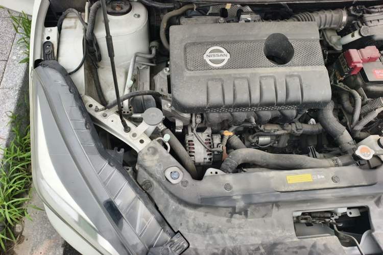 Used Nissan Lannia 2019 1.6L CVT Smart Connect Smart Cool Version China VI Standard Engine Bay Right