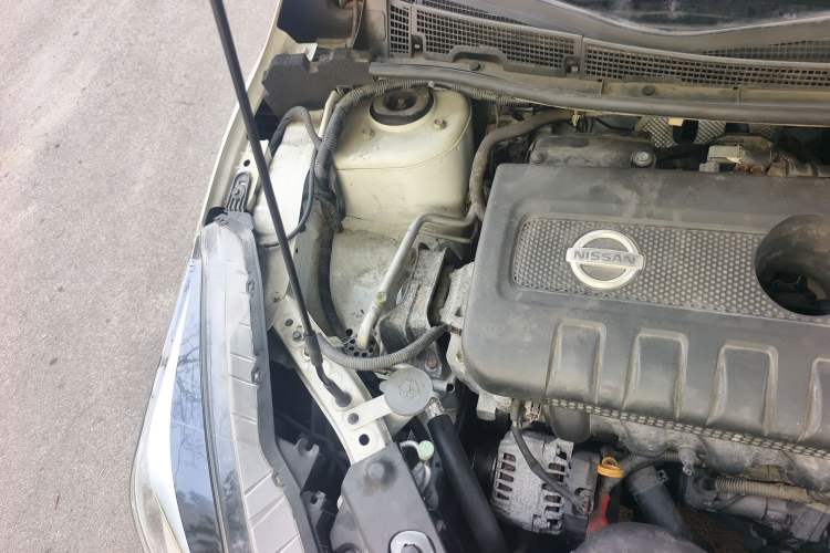 Used Nissan Lannia 2019 1.6L CVT Cool Edition China VI Engine Bay Right