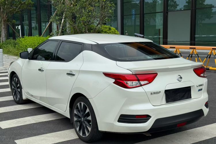 Used Nissan Lannia 2019 1.6L CVT Smart Connect Smart Cool Version China VI Standard Exterior 3