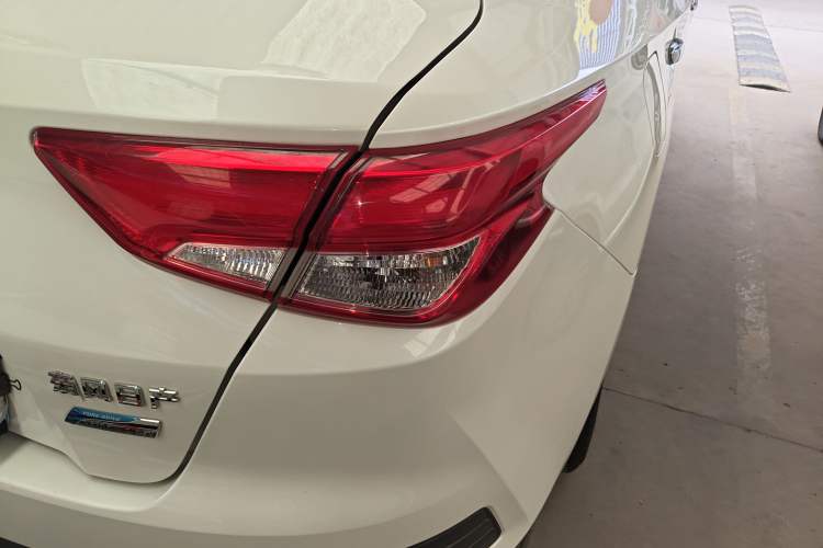 Used Nissan Lannia 2019 1.6L CVT Cool Edition China V Standard Exterior 3