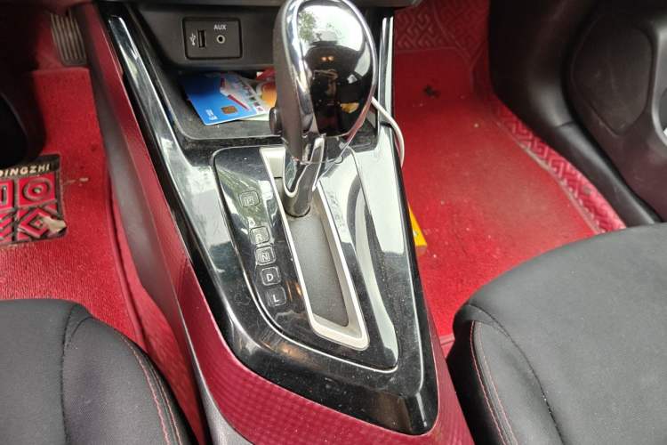 Used Nissan Lannia 2019 1.6L CVT Cool Edition China V Standard Gear Lever
