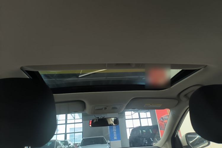 Used Nissan Lannia 2019 1.6L CVT Smart Connect Smart Cool Version China VI Standard Headliner