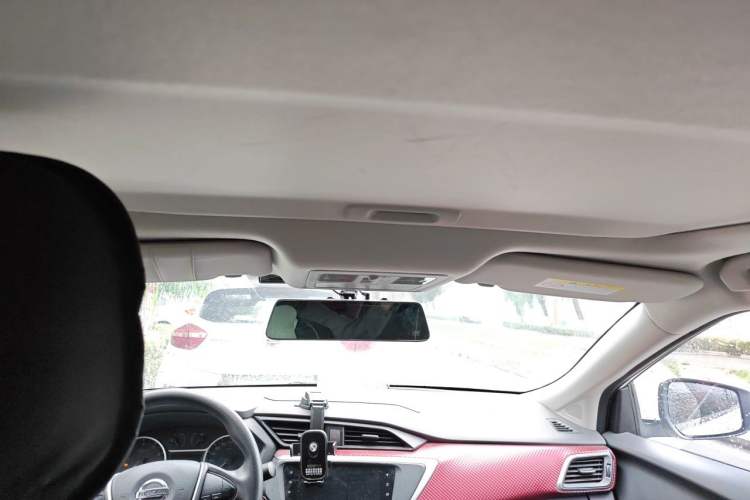Used Nissan Lannia 2019 1.6L CVT Smart Connect Smart Cool Version China VI Standard Headliner