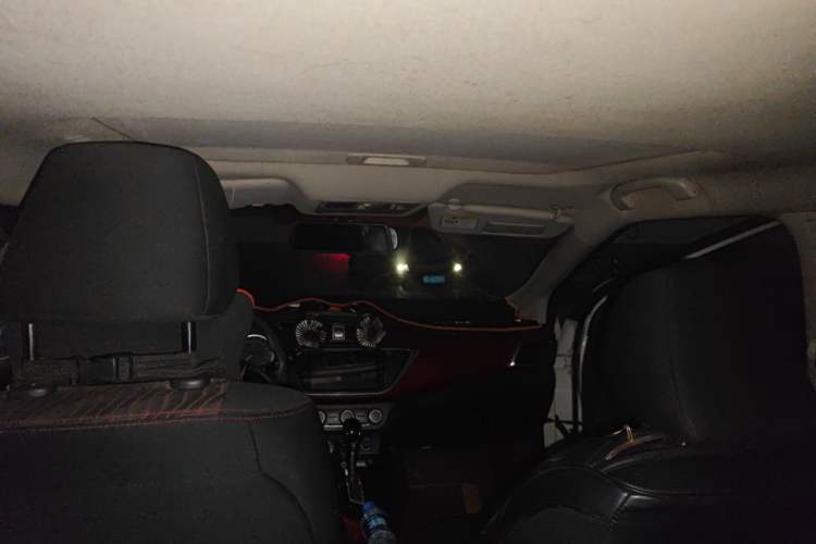 Used Nissan Lannia 2019 1.6L CVT Smart Connect Smart Cool Version China V Standard Headliner