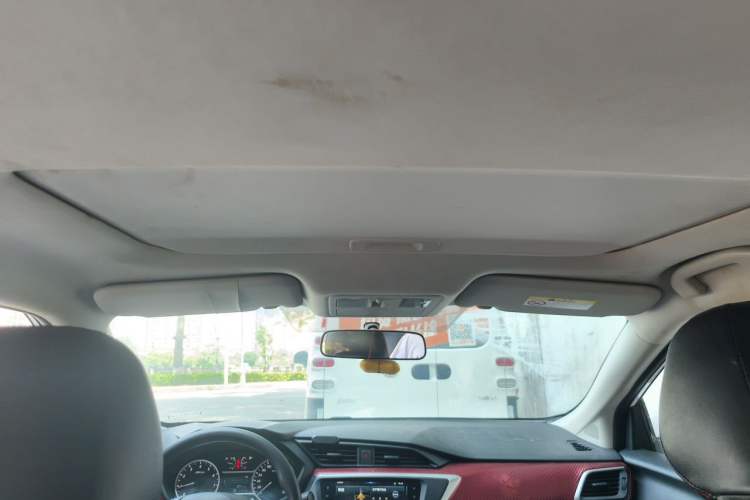 Used Nissan Lannia 2019 1.6L CVT Smart Connect Smart Cool Version China V Standard Headliner