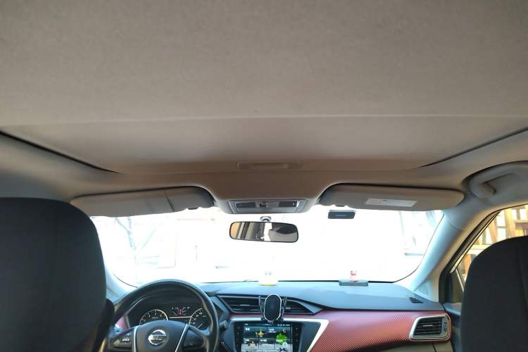 Used Nissan Lannia 2019 1.6L CVT Smart Connect Smart Cool Version China V Standard Headliner