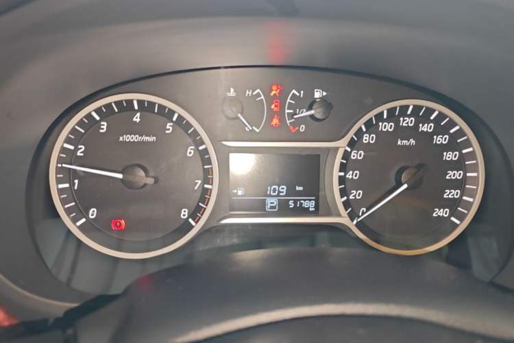 Used Nissan Lannia 2019 1.6L CVT Smart Connect Smart Cool Version China VI Standard Instrument Cluster